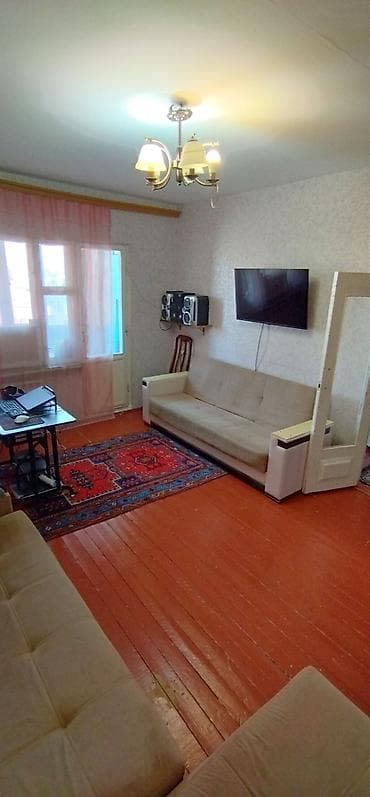 razin evlər: Bakı, Bakıxanov qəs., 3 otaqlı, Köhnə tikili, m. Neftçilər, 60 kv. m — 4