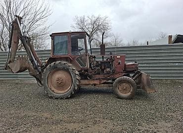 avto kredit: Universal traktor-ekskavator - Tip: Arxa ekskavator və ön bıçaqlı — 4
