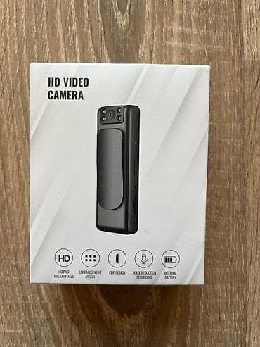 pulsuz internet: HD Video Kamera – kompakt klip-li model Xüsusiyyətlər: - HD iki — 1