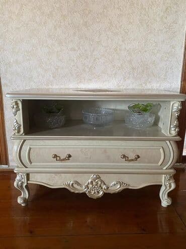 Yeni, Düz TV altlığı, Polkalı, Taxtalı, Türkiyə