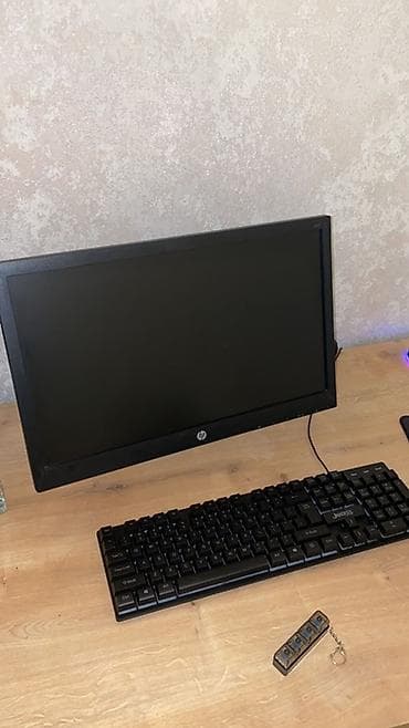 ssd 240gb: Masaüstü kompüter seti - Korpus: qara mid-tower, yan paneldə RGB — 3