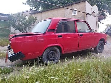 avtomobillər: VAZ (LADA) 2107: 1.6 l | 1983 il 340000 km Sedan — 3
