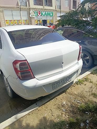 maşınlar: Chevrolet Cobalt: 1.5 l | 2024 il 150000 km Sedan — 1