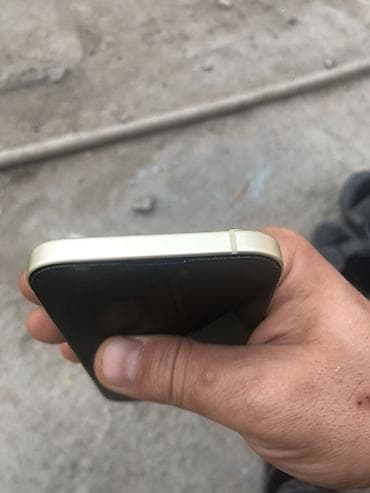 iphone 16 ağ: IPhone 15 — 9