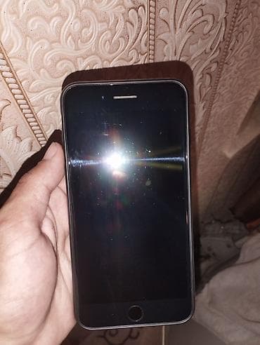 IPhone 7 Plus, Qara, Barmaq izi — 1