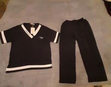 Dəstlər, kostyumlar