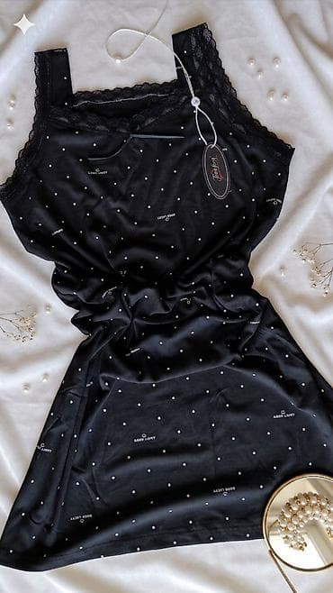 skafanderi za bebe: Qadın üçün krujeva detallı zərif kombinezon-kofta - Model: kvadrat — 1