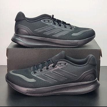 Adidas unisex (həm qadın həmdə kişi üçün) qaçış krossovkaları –