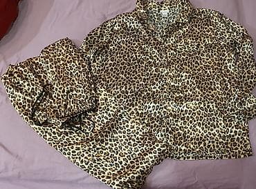 Gecəliklər: Leopard naxışlı atlas pijama dəsti - 2 hissə: uzunqol düyməli köynək — 5