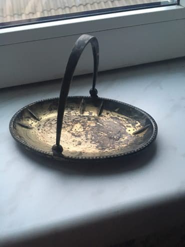 kobalt qablar: Qedimi melxior lumonqadı. Kenarındakı yazı beledir: ТФ9 МЕТ — 1