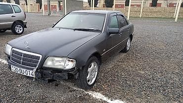 mersedes 190: Mercedes-Benz C 180: 1.8 l | 1995 il Sedan — 3