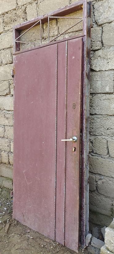 Dəmir qapı və çərçivə - Material: qalın metaldan hazırlanmış dəmir