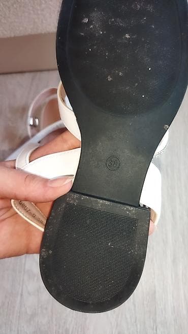 kroks sabolar: Ölçü: 38, rəng - Ağ, İşlənmiş — 3