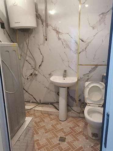 main mtk 1 otaqlı: Kirayə verilir – 1 otaqlı, ayrı mətbəxli mənzil Təsvir: - Geniş — 4