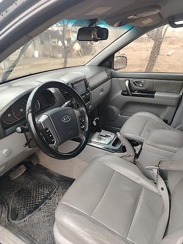 koreyadan avtomobil sifarişi: Kia Sorento SUV - Kuzov: qara rəng, 5 qapı, dam relsləri və arxa — 3