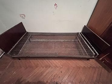 Təknəfərlik çarpayı, Bazasız, Matrassız, Siyirməsiz