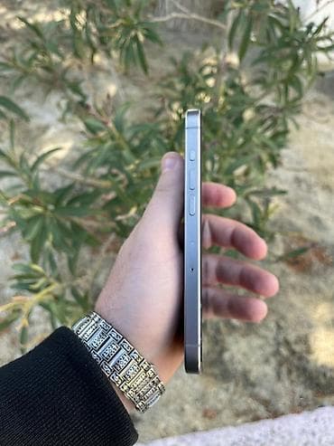 ikinciel iphone: IPhone 15 Pro, 128 GB, Natural Titanium, Face ID — 5
