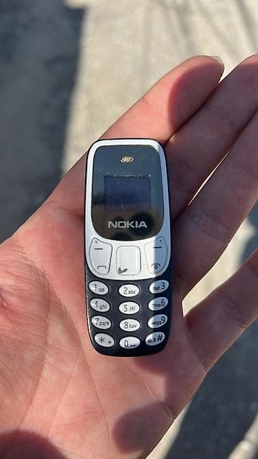 Nokia rəng - Qara, Düyməli