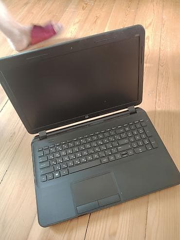 gaming pc rtx 3060: HP noutbuk – 15.6" ekranlı, tam ölçülü klaviatura və ayrı sol/sağ — 4