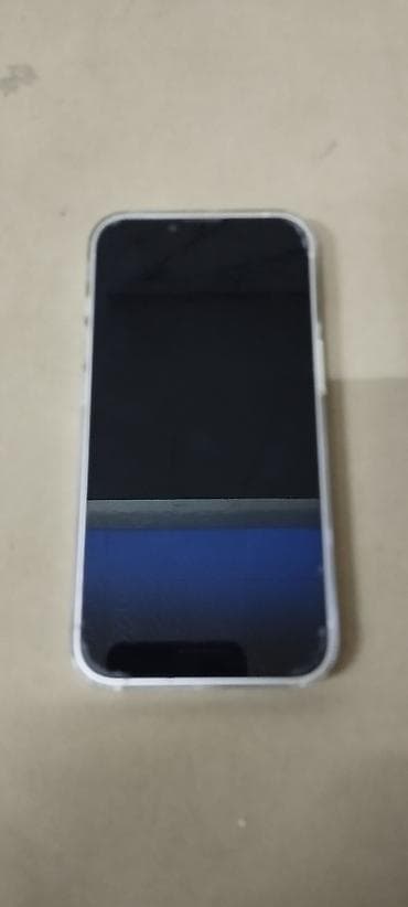 philips xenium 9@9d: IPhone 13, Ağ — 2