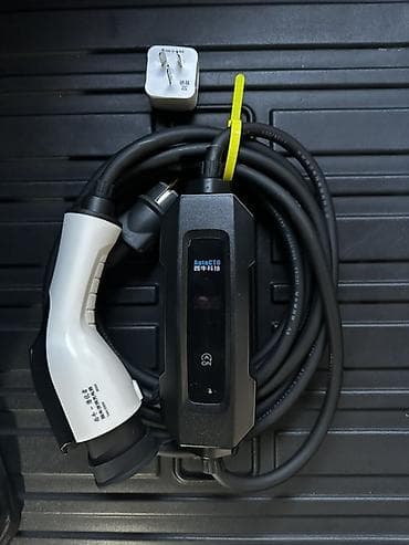 AutoCTO daşına bilən elektrikli avtomobil şarj cihazı (EVSE) Yenidir — 1