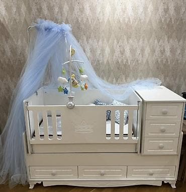 parda tül: Oğlan və qız üçün, İşlənmiş, Çarpayı, Matras ilə, Siyirməli — 1