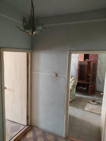 ev ehmedli: Sumqayıt, 2 otaqlı, Köhnə tikili, 72 kv. m — 2