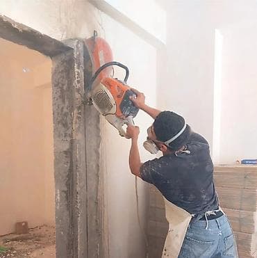 Beton və dəmir-beton konstruksiyaların kəsilməsi xidməti - Divar