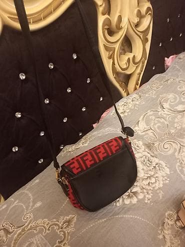 fendi cantalar: Qadınlar üçün çiyin çantası - Rəng: qara və qırmızı - Material: süni — 1