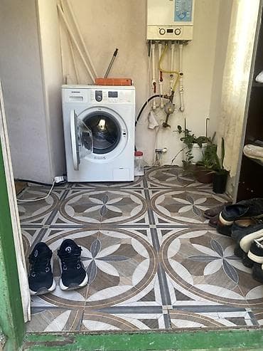 qaxda satilan evler: Binəqədi qəs. 3 otaqlı, 100 kv. m, Orta təmir — 4