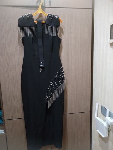 платья на прокат в баку: 105 manata almiwam 1 dəfə 2 saat geyinmiwem satıram awagi yeri yoxdur — 2