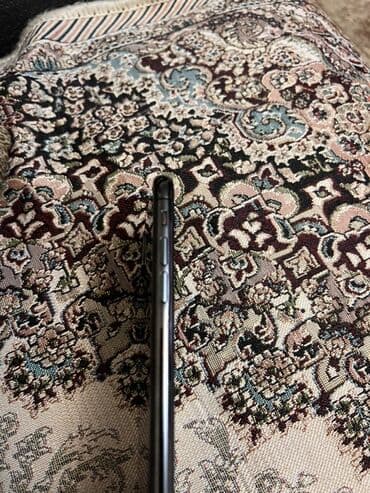 Daraq panellər: IPhone Xs, 128 GB, Jet Black, Face ID — 4