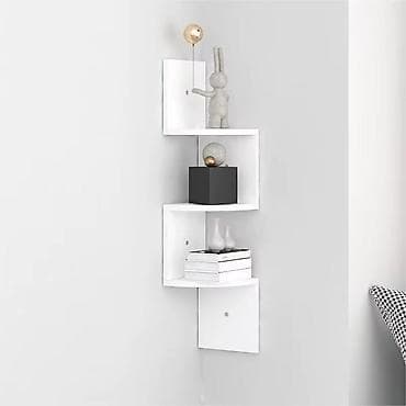 divarda kitab refi: Dekorativ rəf, Corner shelf — 1