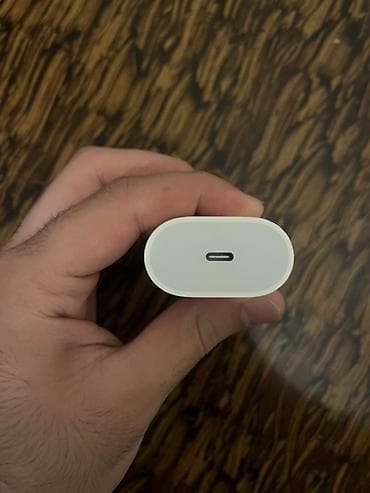 12 volt adapter: Salam gaga tam orginal 75 azn alınıb bele — 2