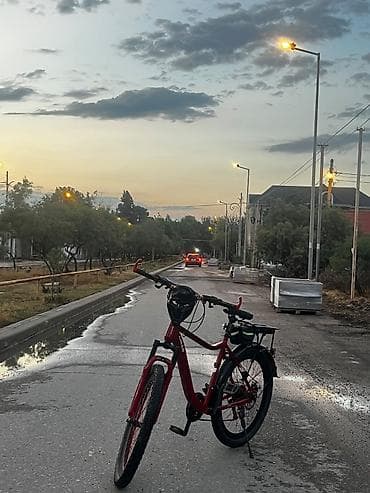 focus velo: 1 ayın velosipedidi 1-2 problemi var qapaq topu dağilib bide sideniki — 2