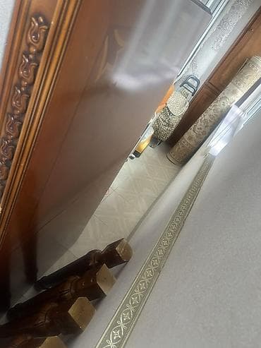 Klassik üslubda taxta masa - Material: keyfiyyətli massiv ağac -