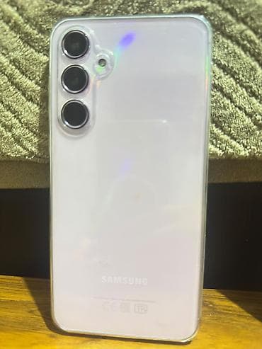 samsung tab a9: Samsung Galaxy A55, 256 GB, rəng - Ağ — 1