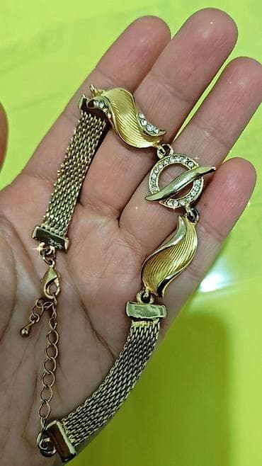 topdan qizil satisi: Satılır və ya barter edilir. Satış toplu olar tək tək yox. Çatdırılma — 10