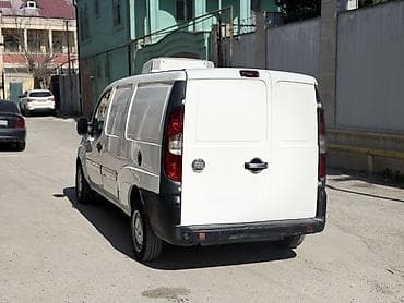 04 maşın: Doblo, 2012 il, motor 1.3 l, Soyuducu, İşlənmiş — 6