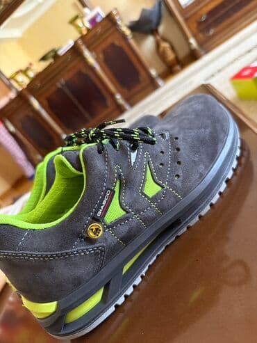 lokbatan ayaqqabi dunyasi instagram: Giasco iş ayaqqabısı – - Rəng: tünd boz üst, parlaq neon yaşıl — 1