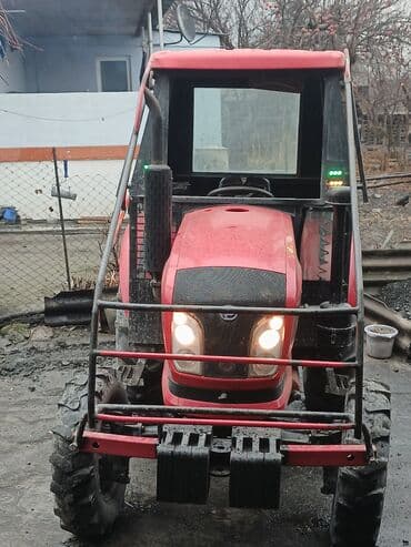 Subaru: DF404 təkərli traktor - Markası/modeli: DF404 - Güc sinfi: təqribən — 4