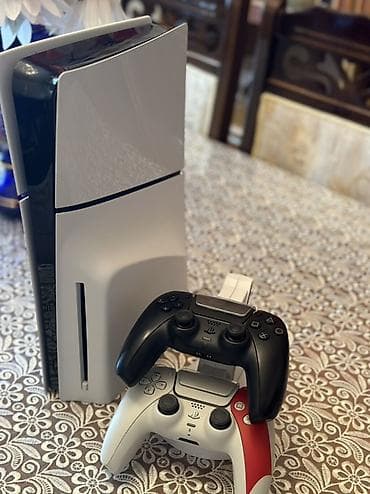 dualsense original: ⚜️PlayStation 5 slim (diskli versiya) + 2 ədəd DualSense oyun pultu⚜️ — 2