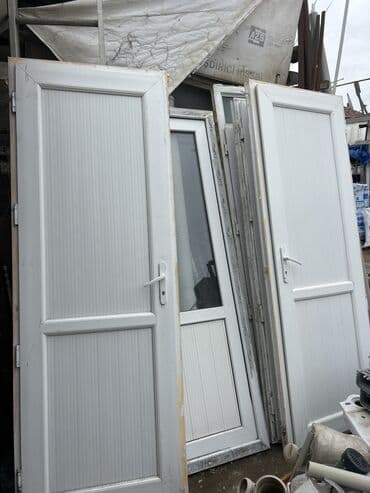 İşlənmiş Plastik qapı Ödənişli quraşdırma, Ödənişli çatdırılma