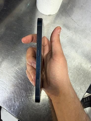 iphone 11 islemis: IPhone 14, 128 GB, Midnight, Simsiz şarj, Face ID — 7