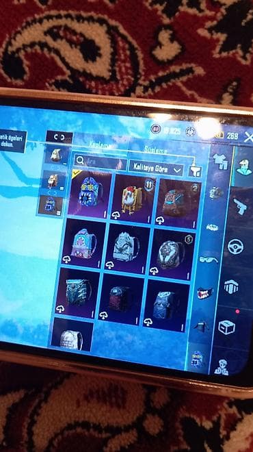 Çantalar: PUBG Mobile hesabı – zəngin kosmetik kolleksiya - Hesabda çoxsaylı — 1