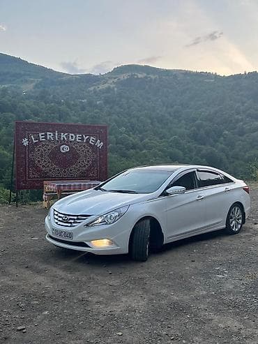Avtomobil satışı: Hyundai Sonata: 2.4 l | 2010 il Sedan — 10
