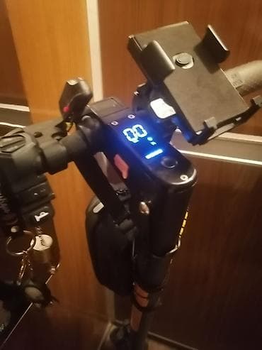 elektrik skutur: İşlənmiş Elektrik samokat 10", 501 - 750 Vt, 36 - 45 km/s, Ünvandan götürmə — 3