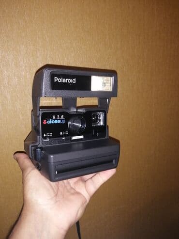 Poloroid