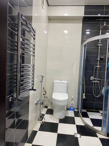 bakxanovda ev satiwi: 3 otaqlı, Yeni tikili, 117 kv. m — 10