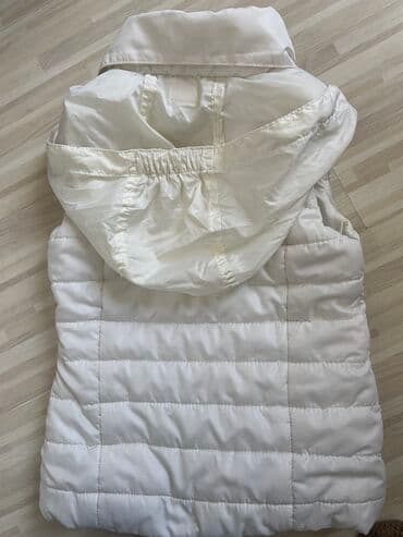 ağ kedlər: 3-6yasa gedir.rəngi ag qizlar üçün — 3